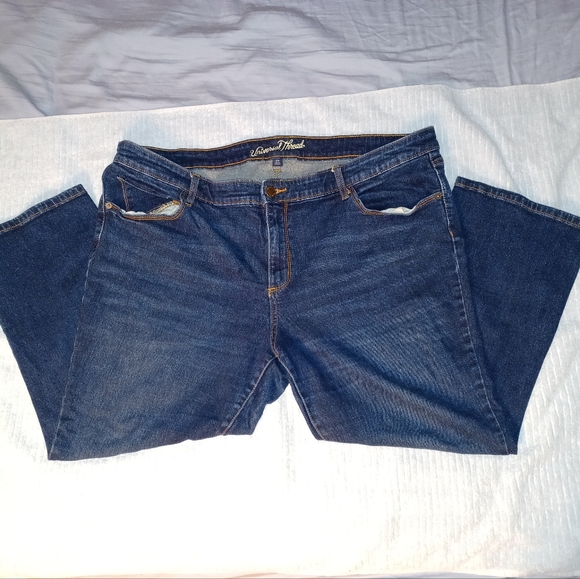 Jeans 20W [Universal Thread] GUC, fits a 46.5" waist easily - Picture 10 of 11